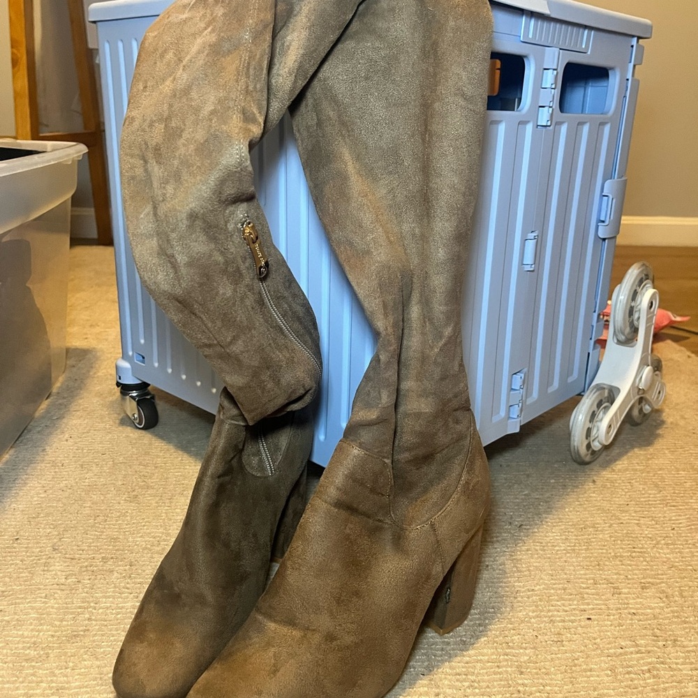 Miss Lola Thigh High Over the Knee Tan Suede Block Heel Boots size 8